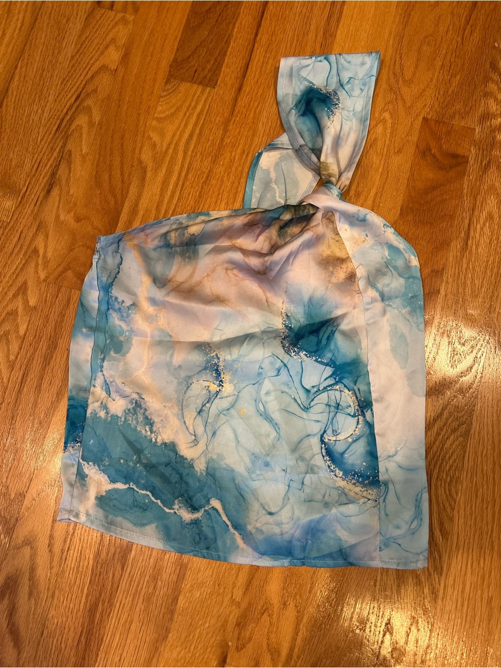 SHEIN Blue Marble Print One-Shoulder Camisole